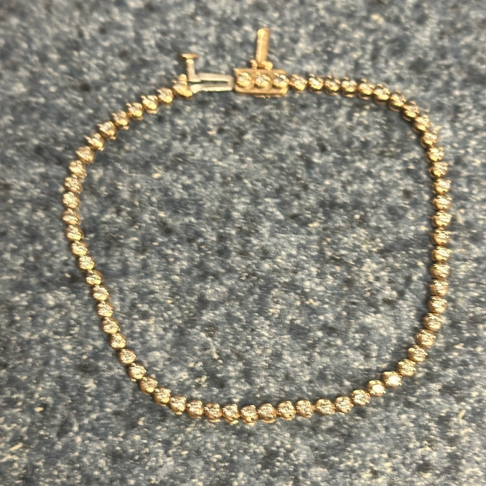 Diamond bracelet